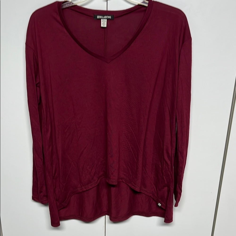 Billabong Wine Burgundy Long Sleeve Asymmetrical Blouse